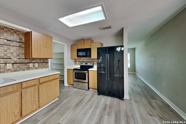9503 Arcade Rdg Property Photo 5