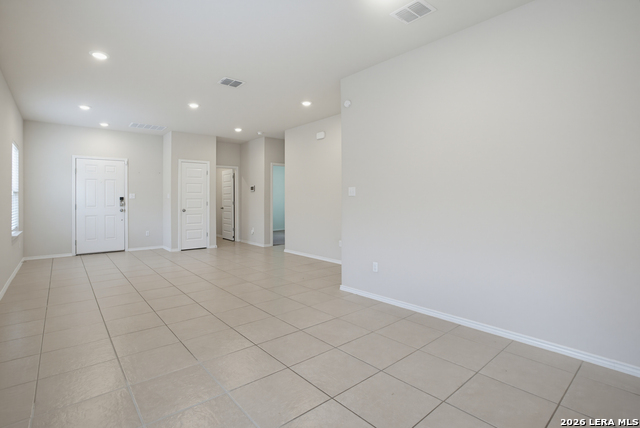 7714 Abbey Pl Property Photo 2