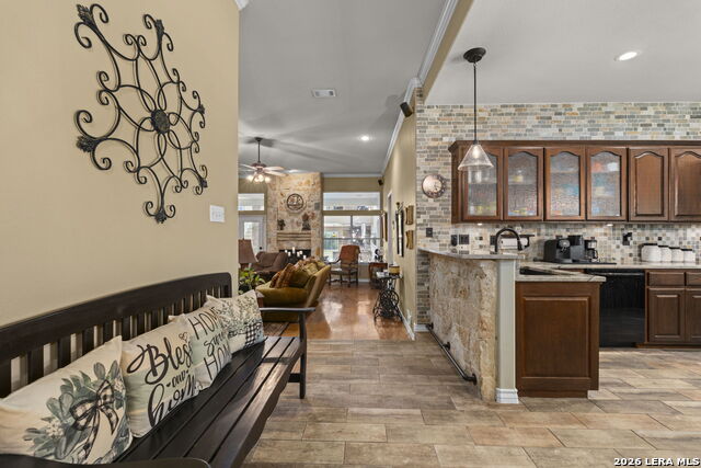 30185 Bridlegate Dr Property Photo 4
