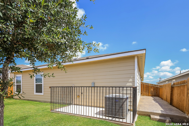 12242 Commander Property Photo 15