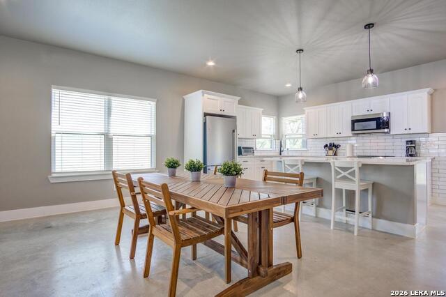 30652 Oakview Rd Property Photo 30