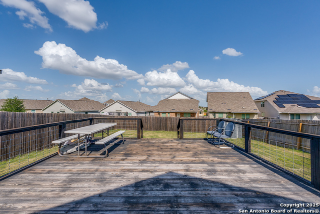 5730 Leisure Cres Property Photo 19