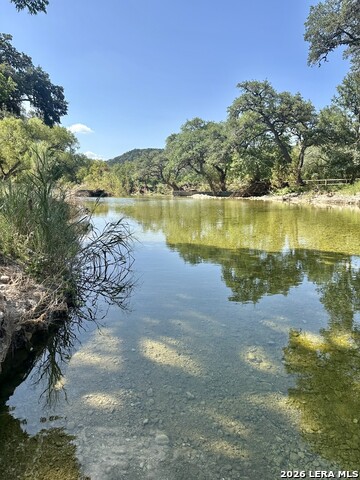 1 Upper Cibolo Creek Rd Property Photo 2
