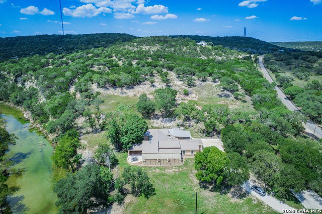 1 Upper Cibolo Creek Rd Property Photo 9