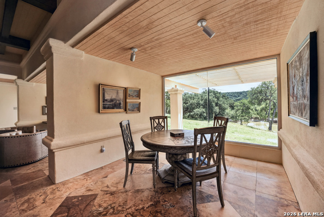 1 Upper Cibolo Creek Rd Property Photo 32