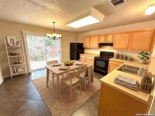 110 Jetlyn Dr Property Photo 8