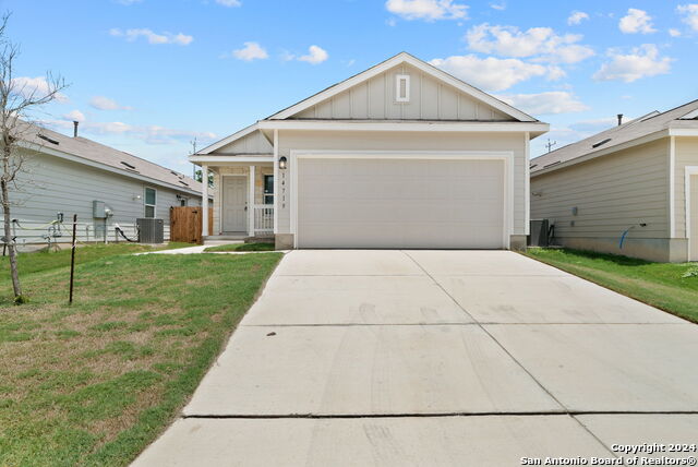 14719 Brandy Brook Property Photo 1