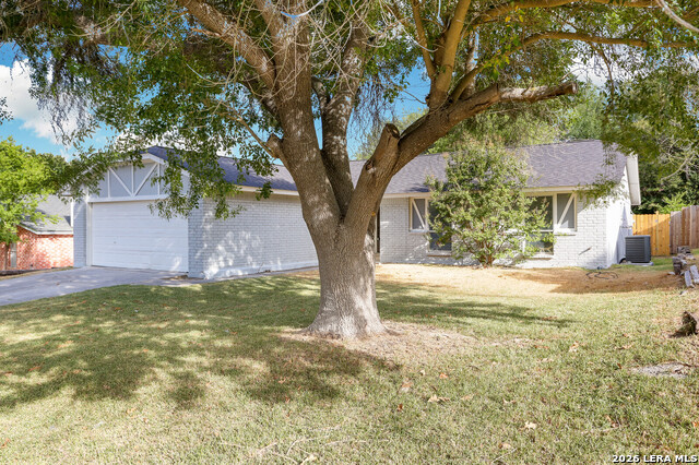 3305 Morning Dr Property Photo 2