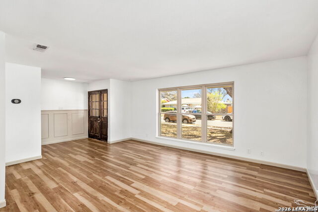 5259 Prince Valiant Property Photo 3