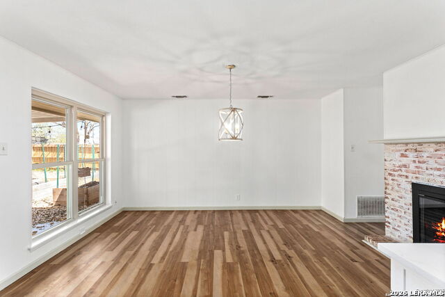 5259 Prince Valiant Property Photo 4