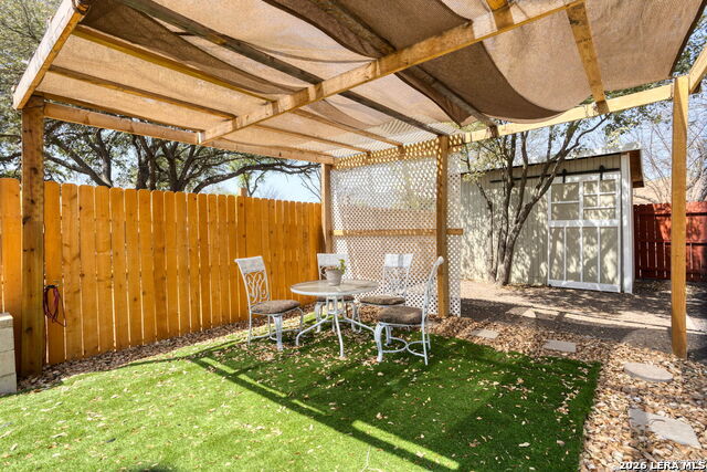 5259 Prince Valiant Property Photo 24