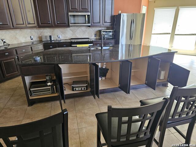 3022 Hidden Mdw Property Photo 8