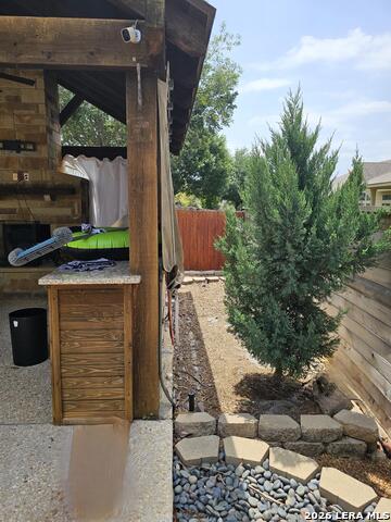3022 Hidden Mdw Property Photo 38