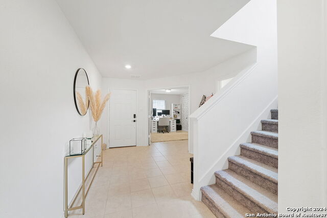 11133 Charismatic Property Photo 5