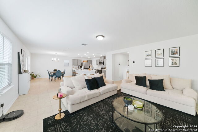 11133 Charismatic Property Photo 9