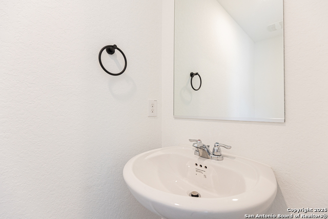 31708 Ambrose St Property Photo 14