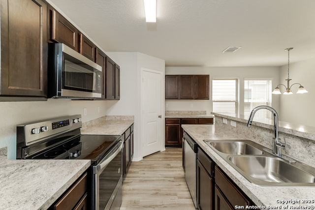 2354 Applewhite Meadow Property Photo 4