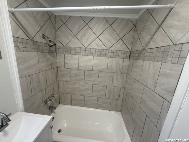 163 Heather Ave Property Photo 5