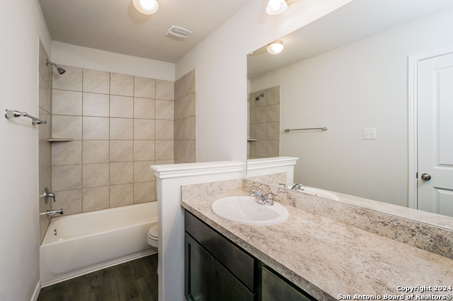5006 Blue Ranch Property Photo 8