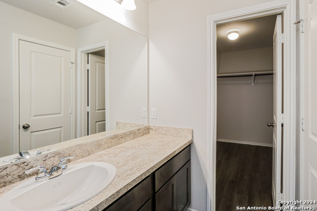 5006 Blue Ranch Property Photo 9