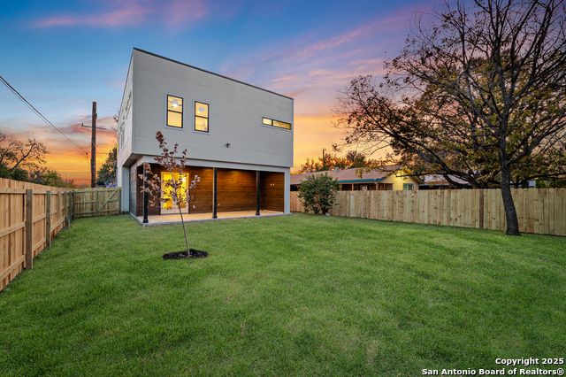 257 E Baylor Property Photo 47