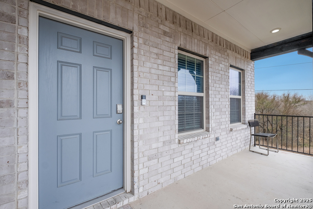 9015 Sage Pond Property Photo 4