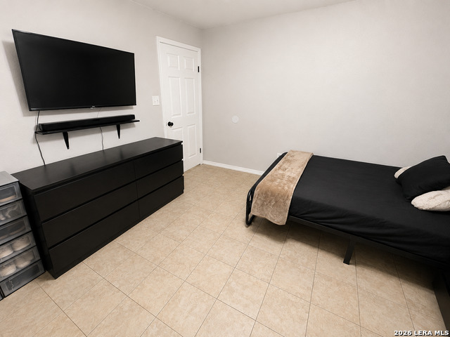 3893 Cross Creek Dr Property Photo 4