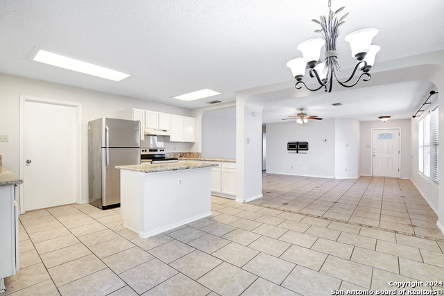 9535 Andrew Pt Property Photo 9