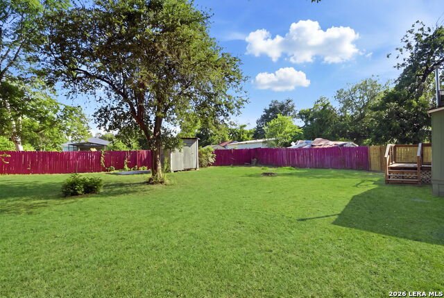 262 E Southcross Blvd Property Photo 21
