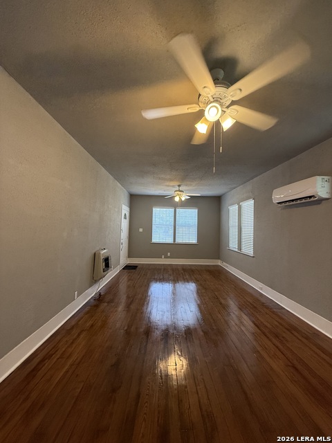 1615 Nolan Property Photo 2