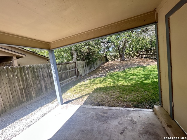 14531 Woods Hole Dr Property Photo 8