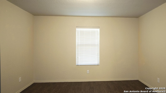 7531 Whispine Property Photo 6