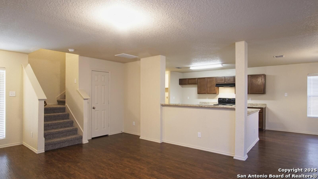 7531 Whispine Property Photo 7
