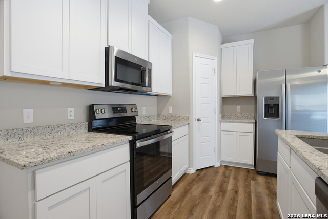 2013 Silver Oaks F Property Photo 8