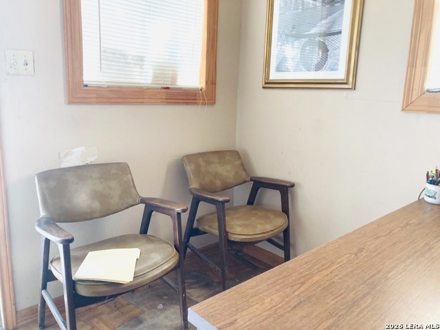 2811 Siwel St Property Photo 3
