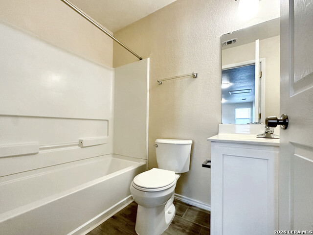 2339 Mission Glory Property Photo 18