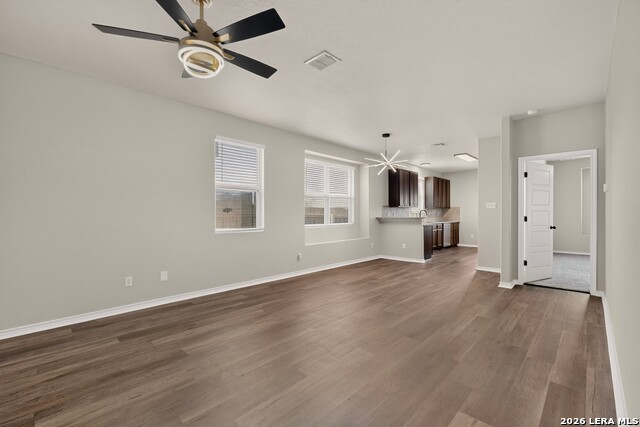 10423 Green Pr Property Photo 6