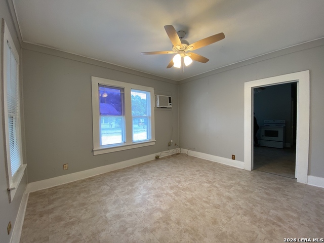 405 S Washington Ave Property Photo 3
