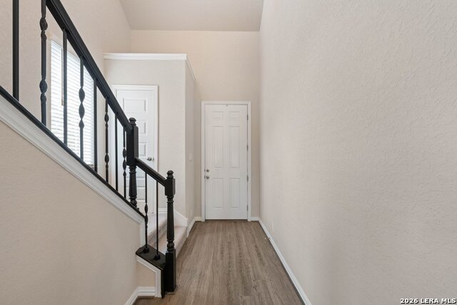 2080 Cowan Dr Property Photo 4