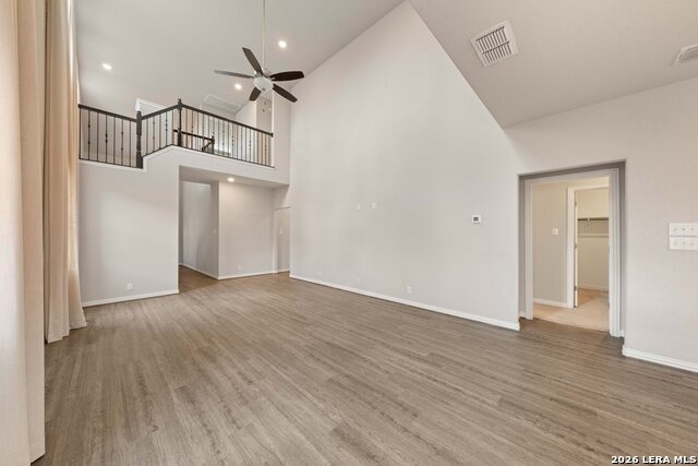 2080 Cowan Dr Property Photo 9