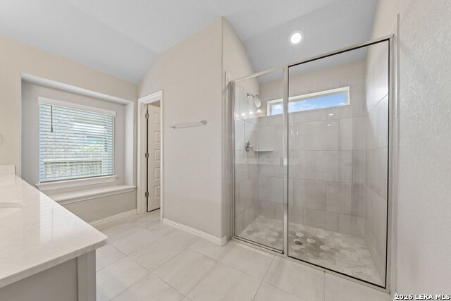 2080 Cowan Dr Property Photo 21