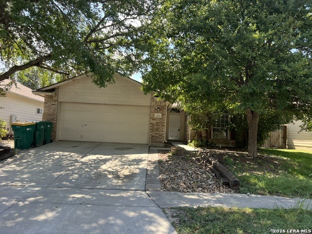 206 Stone Creek Dr Property Photo 2