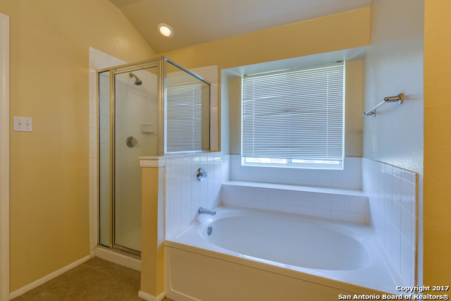 23618 Persian Hollow Property Photo 15