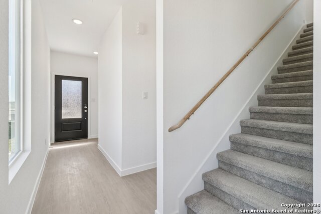 15519 Crescent Pine Property Photo 6