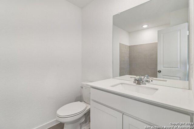 15519 Crescent Pine Property Photo 33