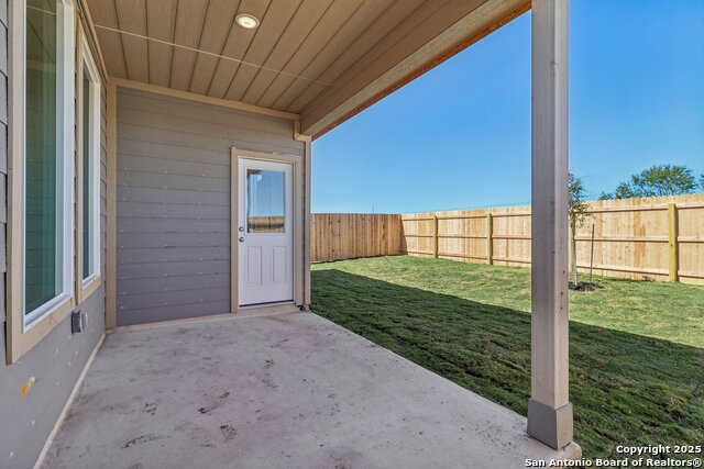 15519 Crescent Pine Property Photo 43