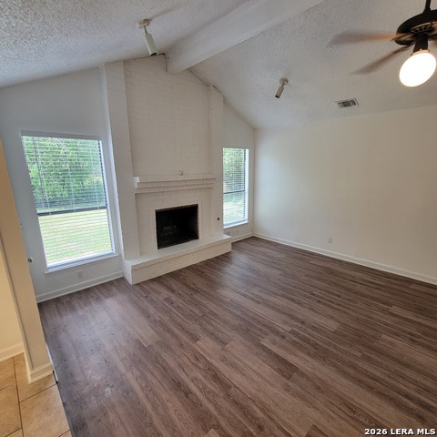 15115 Elkton Property Photo 6
