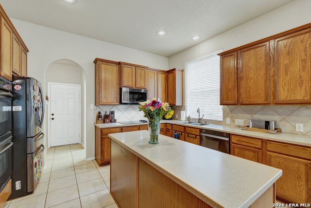 2536 Woodbridge Way Property Photo 14