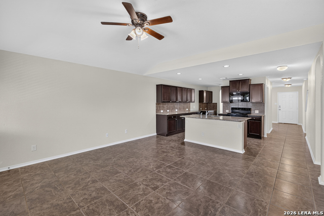 1438 Anise Ln Property Photo 7