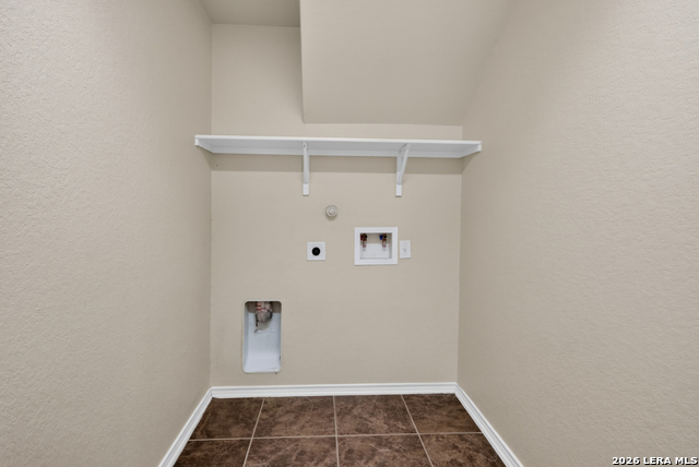 1438 Anise Ln Property Photo 16